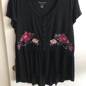 American Eagle black top!